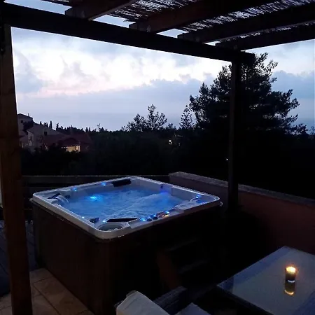 Authentic Kefalonia - Pinecone בית נופש *